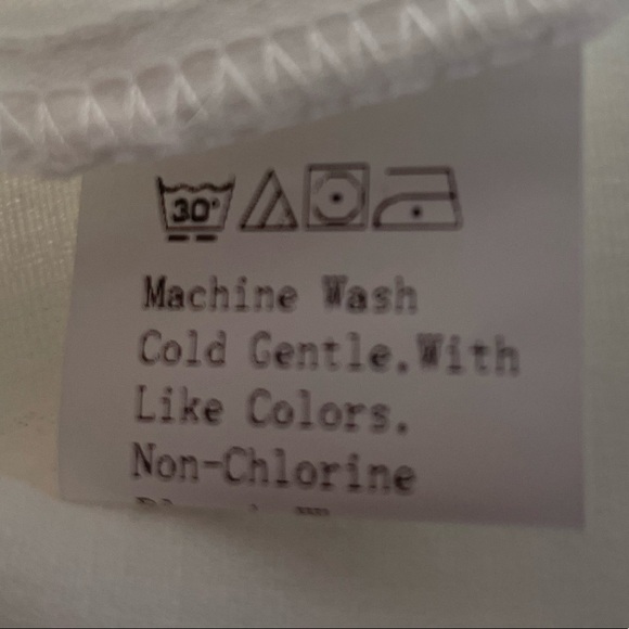 SHEIN Ruffled Off-The-Shoulder Smocked Crop Top Sz S - Picture 7 of 7